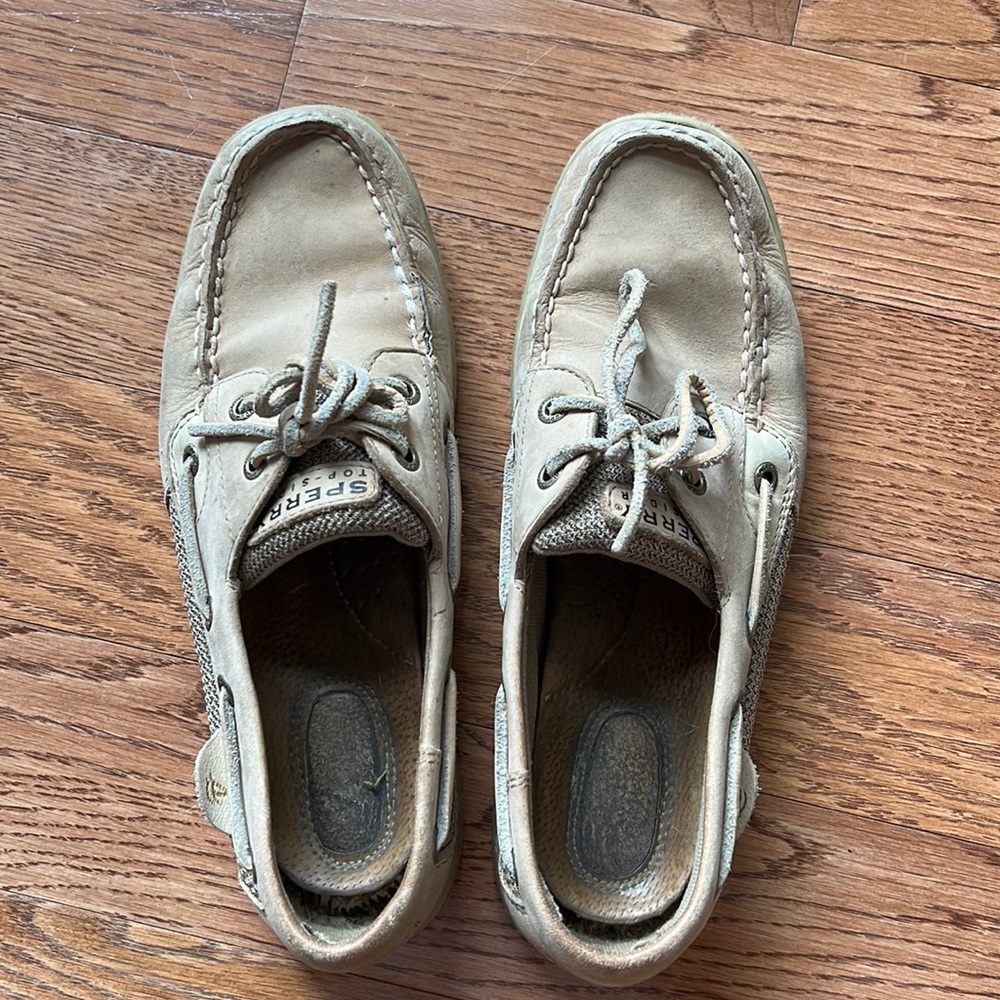 Pre-loved Sperry Boat Shoes